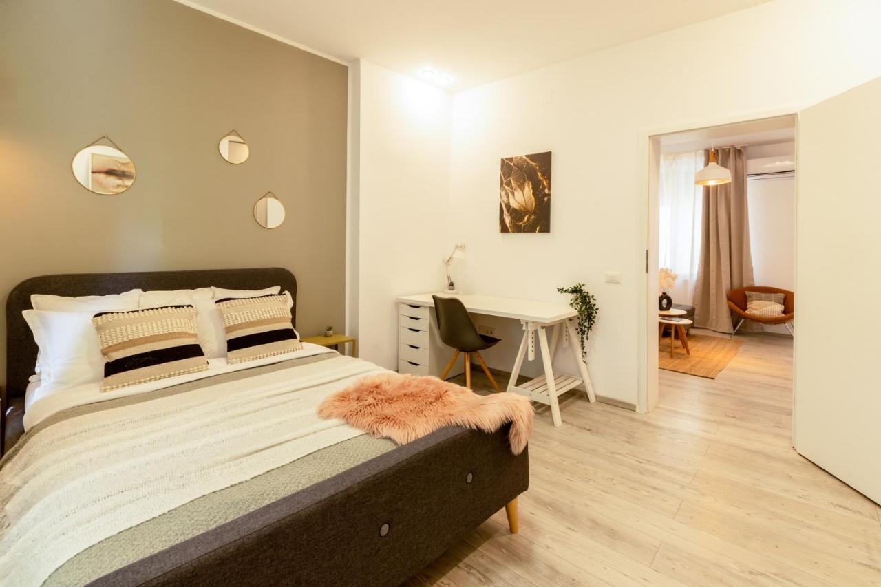 Ideal Stay: Spacious 2Br Apt Near Calea Victoriei بوخارست المظهر الخارجي الصورة