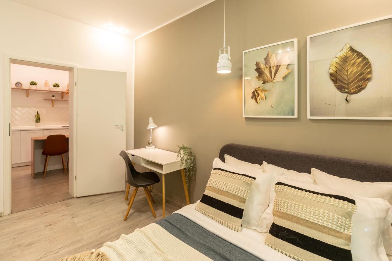 Ideal Stay: Spacious 2Br Apt Near Calea Victoriei بوخارست المظهر الخارجي الصورة