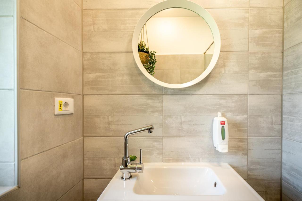 Ideal Stay: Spacious 2Br Apt Near Calea Victoriei بوخارست المظهر الخارجي الصورة