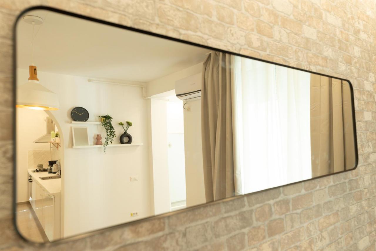 Ideal Stay: Spacious 2Br Apt Near Calea Victoriei بوخارست المظهر الخارجي الصورة