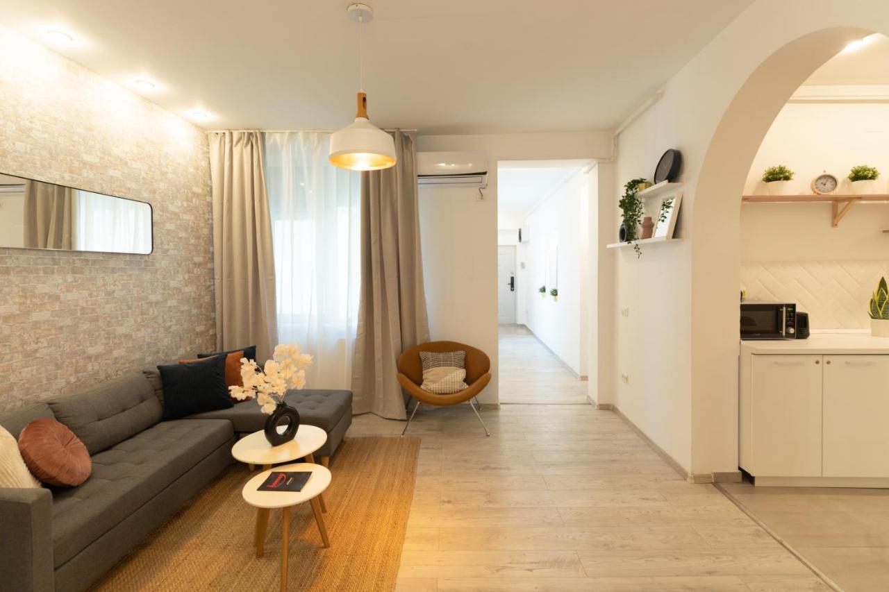 Ideal Stay: Spacious 2Br Apt Near Calea Victoriei بوخارست المظهر الخارجي الصورة
